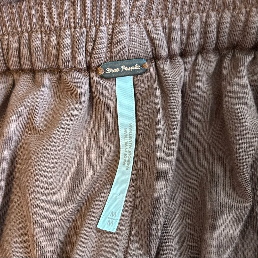 Free People Morelia Sequin Joggers Women’s SZ Medium in Metallic Bronze - Picture 7 of 8